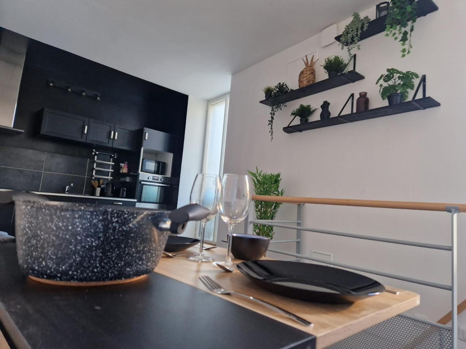 דיז'ון Les Appartements De Romain Et Julien מראה חיצוני תמונה